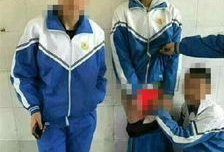 男生揉女生胸视频